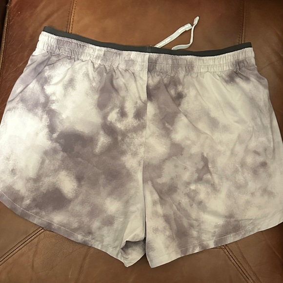 Nike Running | Dri Fit Cloudy Gray Athletic Shorts - Women’s Medium - Picture 6 of 9